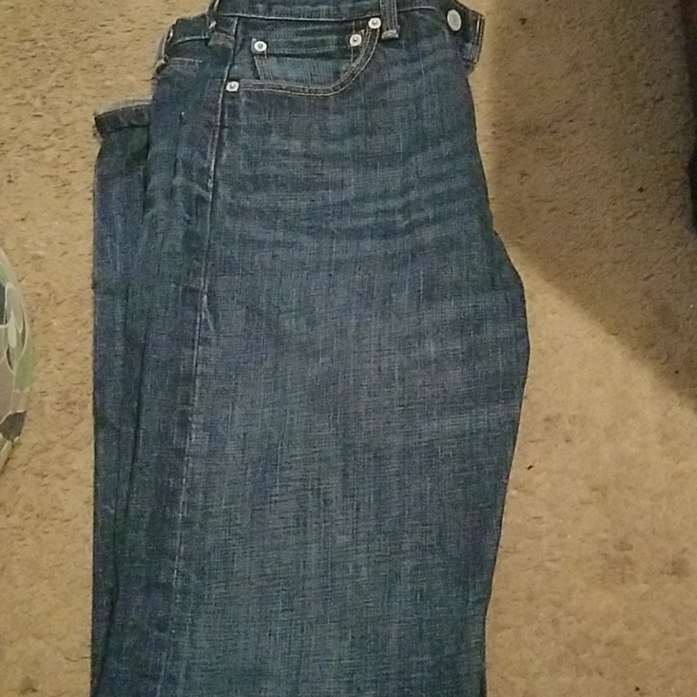 Like new Levi's tall 32x36 501s worn maybe twice